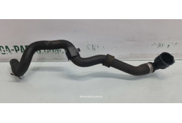 Патрубок системи охолодження двигуна 1.6tdi Skoda Octavia A7 5Q0122101BE VAG (5Q0122101BE)