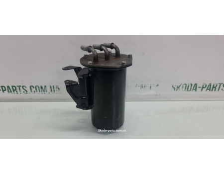 Корпус паливного фільтра 1.6tdi Skoda Octavia A7 5Q0127400F VAG (5Q0127400F)