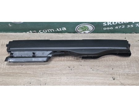 Повітрозабірник на установочну панель телевізор Skoda Octavia A7 VAG (5Q0129254B)