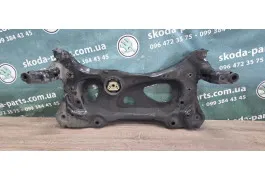 Балка передньої підвіски підрамник Skoda Octavia A7 VAG (5Q0199315Q)