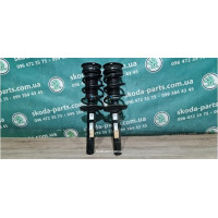 Амортизатори передні в зборі пара Skoda Octavia A7 5Q0413023FJ продаж тільки парою VAG (5Q0413023FJ)