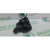 Кронштейн кріплення блоку АБС ABS Skoda Octavia A7 5Q0614235 VAG (5Q0614235)