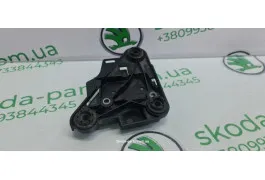 Кронштейн кріплення блоку АБС ABS Skoda Octavia A7 5Q0614235 VAG (5Q0614235)