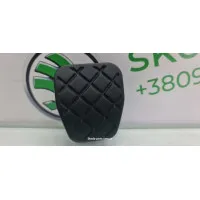 Накладка педалі щеплення Skoda Octavia A7 5Q0721174 VAG (5Q0721174)