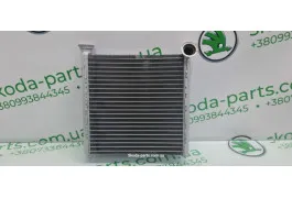 Радіатор пічки Skoda Octavia A7 5Q0819031 VAG (5Q0819031)