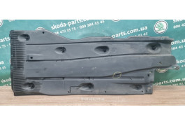 Захист днища лівий Skoda Octavia A7 5Q0825201M VAG (5Q0825201M)