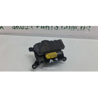 Двигун заслінки пічки правий Skoda Octavia A7 VAG (5Q0907511Q)