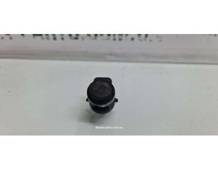 Датчик парктроніка задній Skoda Octavia A7 5Q0919275A VAG (5Q0919275A)
