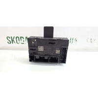 Блок комфорту передніх правих дверей Skoda Octavia A7 VAG (5Q4959592)