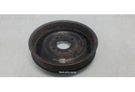 Шків помпи охолодження двигуна 2.5D Mercedes Benz 124 MERCEDES (6032050210)