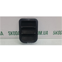 Решітка вентиляційна Skoda Superb 2 6J0819465 вживана VAG (6J0819465)