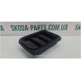 Решітка вентиляційна Skoda Superb 2 6J0819465 вживана VAG (6J0819465)