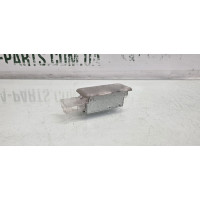 Плафон підсвітки ніг під сидінням Skoda Octavia A7 VAG (6L0947565A)