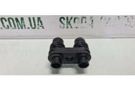 Патрубок системи охолодження  Skoda Fabia New 6Q0121065M VAG (6Q0121065M)