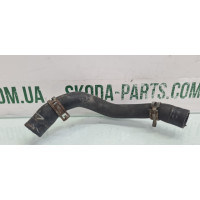 Патрубок водяного охолодження Skoda Fabia New 6Q0121157AE вживаний VAG (6Q0121157AE)