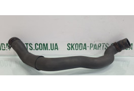 Шланг/патрубок радіатора охолодження, нижній Skoda Fabia New 6Q0122051CK вживаний VAG (6Q0122051CK)