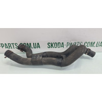 Патрубки охолодження двигуна до термостата Skoda Fabia New 6Q0122157AG VAG (6Q0122157AG)