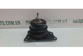 Подушка двигуна права Skoda Fabia New 6Q0199262BF VAG (6Q0199262BF)