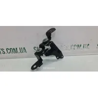 Кронштейн кріплення гідропідсилювача керма Skoda Fabia 6Q0423844D VAG (6Q0423844D)