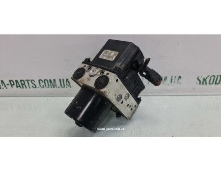 Блок управління АБС ABS Skoda Fabia 6Q0614417A VAG (6Q0614417A)