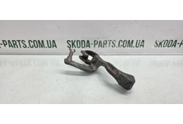 Вилка перемикання передач КПП важіль Skoda Fabia II New 1.4 бензин VAG (6Q0711046M)