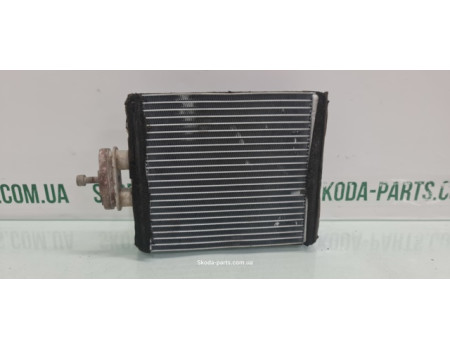 Радіатор пічки Skoda Fabia 6Q0819031 VAG (6Q0819031)