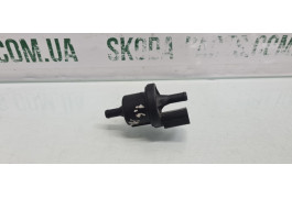 Клапан вентиляції газів паливного бака Skoda Octavia A5 6Q0906517 VAG (6Q0906517)