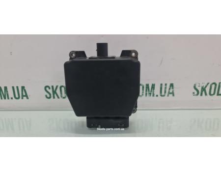 Клапан-соленоїд турбіни вживаний Skoda Octavia A5 6Q0906625E VAG (6Q0906625E)