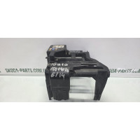 Кронштейн блока запобіжників Skoda Fabia NEW VAG (6Q0915345A)