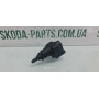 Датчик увімкнення стопсигналу Skoda Fabia New 6Q0945511 VAG (6Q0945511)