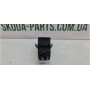 Кнопка аварійки Volkswagen Polo 9N 6Q0953235A вживана VAG (6Q0953235A)