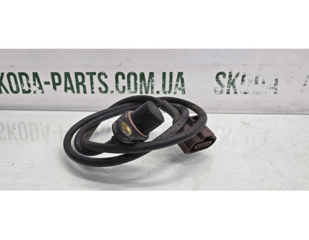 Датчик угла поворота керма Датчик зусилля Skoda Fabia рейка Koyo VAG (6Q1423291E)