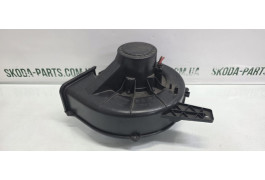 Вентилятор пічки Skoda Fabia II New VAG (6Q1819015JA)