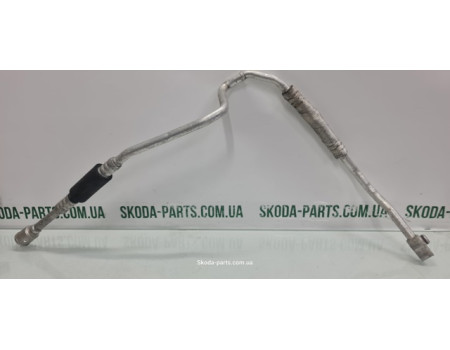 Трубка кондиціонера 1.4tdi Skoda Fabia New 6Q1820743AH VAG (6Q1820743AH)