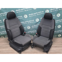 Сидіння передні комплект Skoda Fabia VAG (6Q4881105CKS)