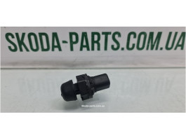 Відбійник кришки багажника Skoda Octavia A5 6Q6827499C VAG (6Q6827499C)