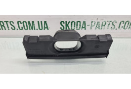 Повітрозабірник повітряного фільтра Skoda Fabia New вживаний 6R0129621 VAG (6R0129621)