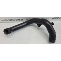 Патрубок інтеркулера 1.2TDI Skoda Fabia New   вживаний 6R0145782J VAG (6R0145782J)
