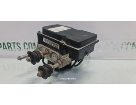 Блок управління АБС ABS 1.6tdi Skoda Fabia II New VAG (6R0614117K)