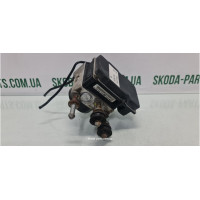Блок управління АБС (ABS) 1.6tdi Skoda Fabia II New VAG (6R0907379S)