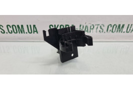 Кронштейн горловини бачка омивача Skoda Fabia New вживаний 6R0955195 VAG (6R0955195)