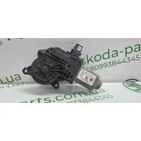 Двигун Моторчик склопідіймача передній правий Skoda Fabia II NEW 6r0959802AQ VAG (6R0959802AQ)
