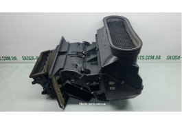 Корпус пічки Skoda Felicia 6U0819704 VAG (6U0819704)