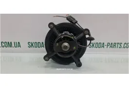 Вентилятор пічки Skoda Felicia з кондиціонером VAG (6U0820021)