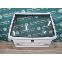 Кришка багажника Ляда Біла без корозії Skoda Felicia 6U0827025AA вживана VAG (6U0827025AA)