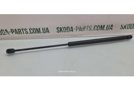 Амортизатор кришки багажника Skoda Felicia 6U0827551 VAG (6U0827551)