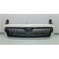 Решітка радіатора Skoda Felicia 1998-2000р рестайл VAG (6U0853653A)