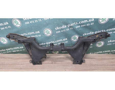 Балка передня підрамник передній Skoda Felicia VAG (6U7199315B)