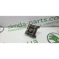 Кріплення/підставка акумулятора (АКБ) Skoda Octavia A5 6x0959502A VAG (6X0959502A)