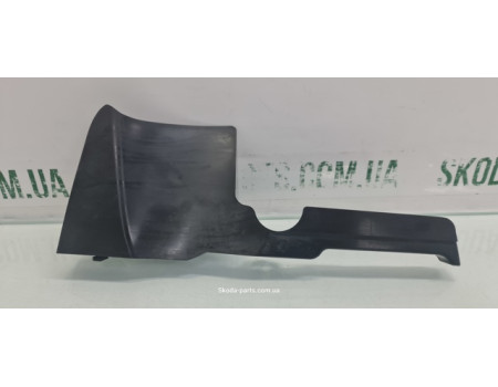 Дифлектор радіатора правий Skoda Fabia 6Y0121284A VAG (6Y0121284A)